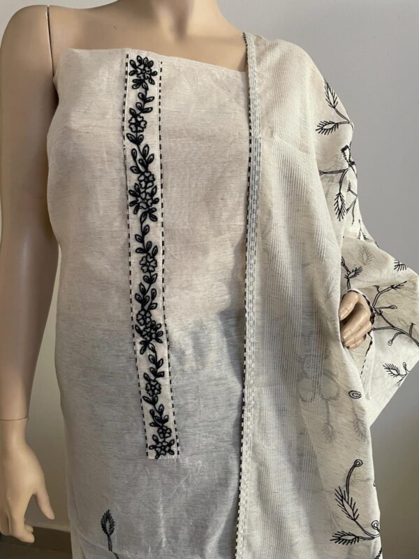 Maheshwari silk (M 4253)